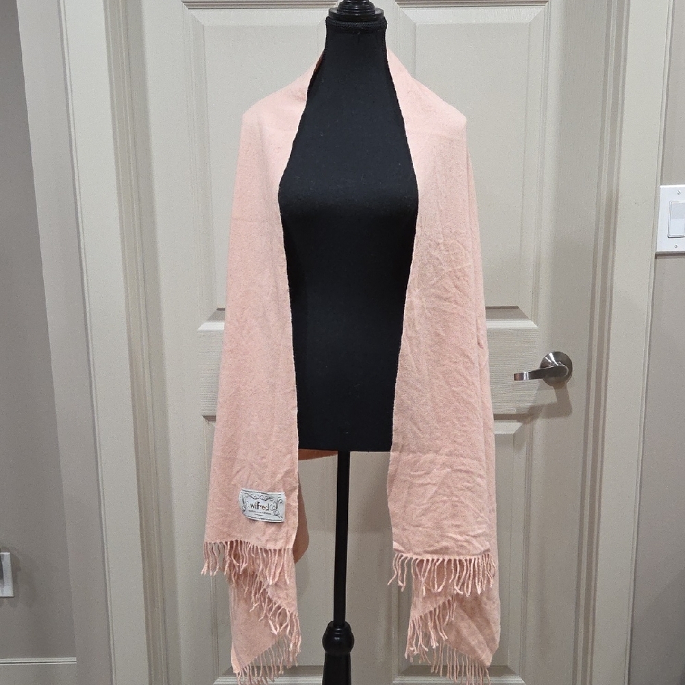Wilfred Soft Pink Fringed Scarf